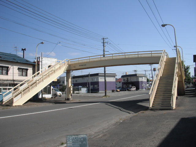 一般国道12号 滝川市 明神横断歩道橋塗装外一連工事