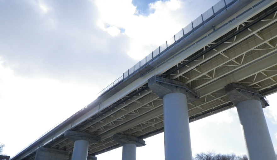 道央自動車道千歳川橋塗替塗装工事