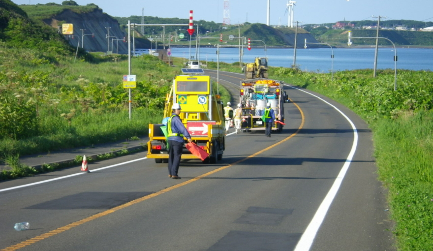 留萌開発建設部管内 道路区画線設置工事